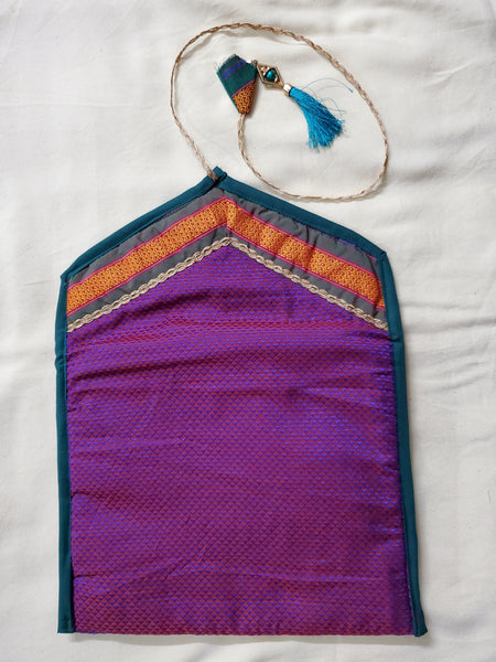 Pothi Cover