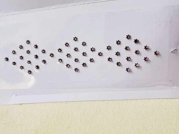 Bindi with white stone (Sticker kumkum)