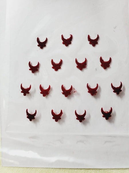 Chanadrakor Bindi With Dot (Crescent shaped sticker kumkum)